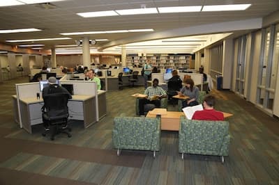 Fox Valley Tech Student Success Center