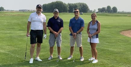 golfers at FVTC golf outing