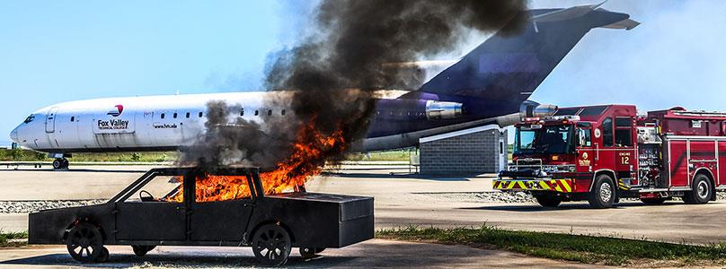 Simulation of a car fire at the public safety training center