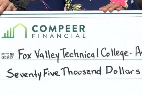 Compeer Financial makes donation to FVTC: Life on the Farm