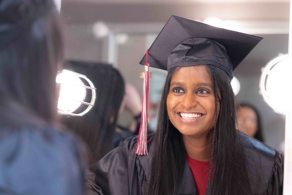 Photo Gallery: Winter 2022 Commencement Ceremony