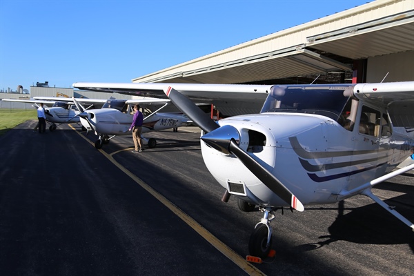 16th Annual Aviation Open House Breakfast Fly-In - Oshkosh