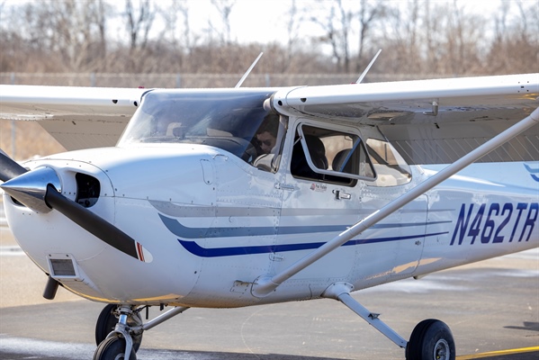 Veterans' Flight-Training Grant Introduced