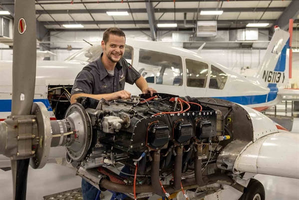 Demand for Airplane Mechanics Soaring